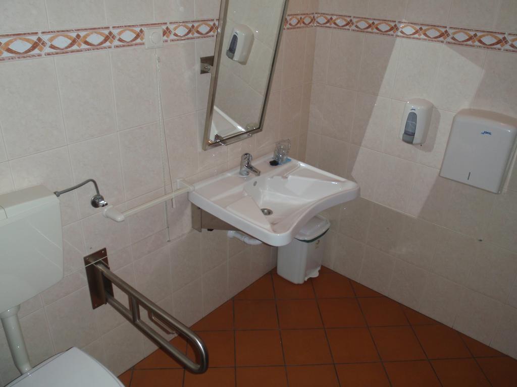 أوريكي Hotel Romba المظهر الخارجي الصورة