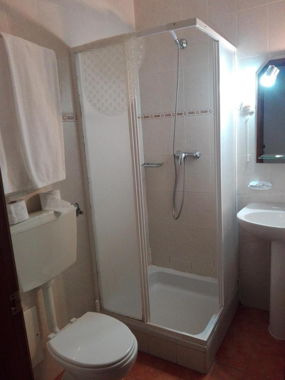 أوريكي Hotel Romba المظهر الخارجي الصورة